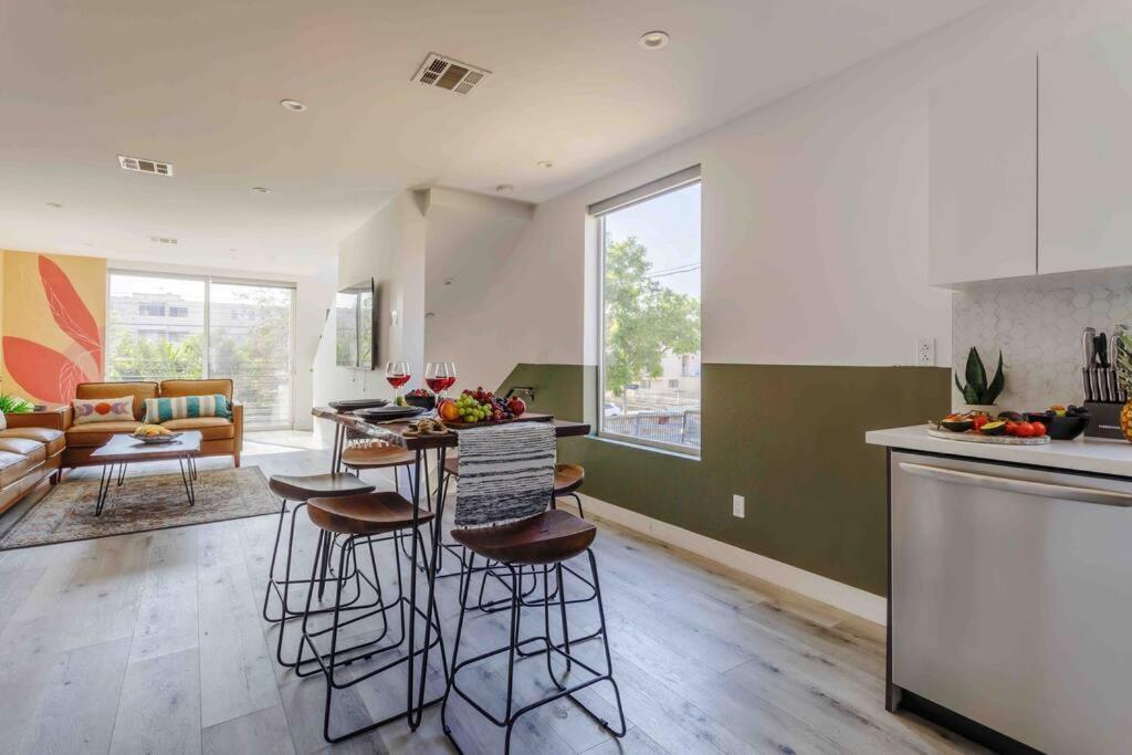 Hollywood Art House With Bright Sunlight Apartment Los Angeles Bagian luar foto
